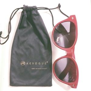 Summer shades & drawstring pouch